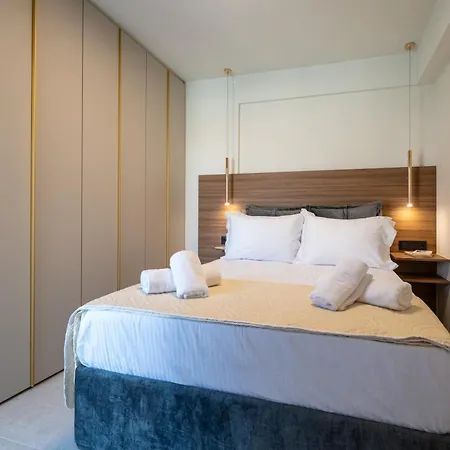 Elaura Luxury Phaos *
